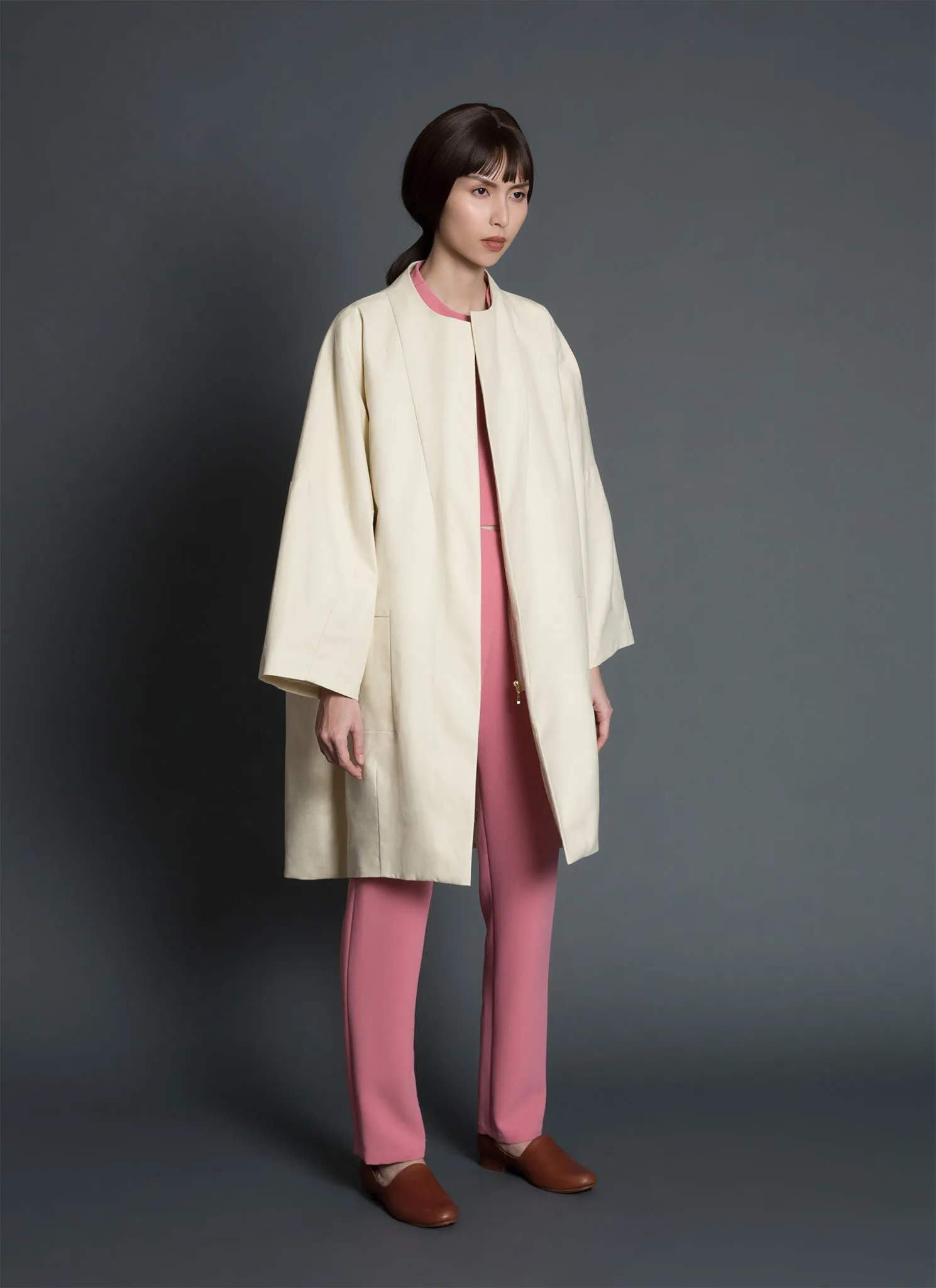 Arum Long Dropped Sleeve Zipper Coat in Off White (As Is)