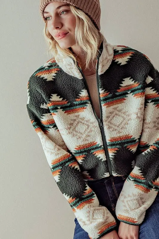 AZTEC PRINT SHERPA CROPPED JACKET: KHAKI