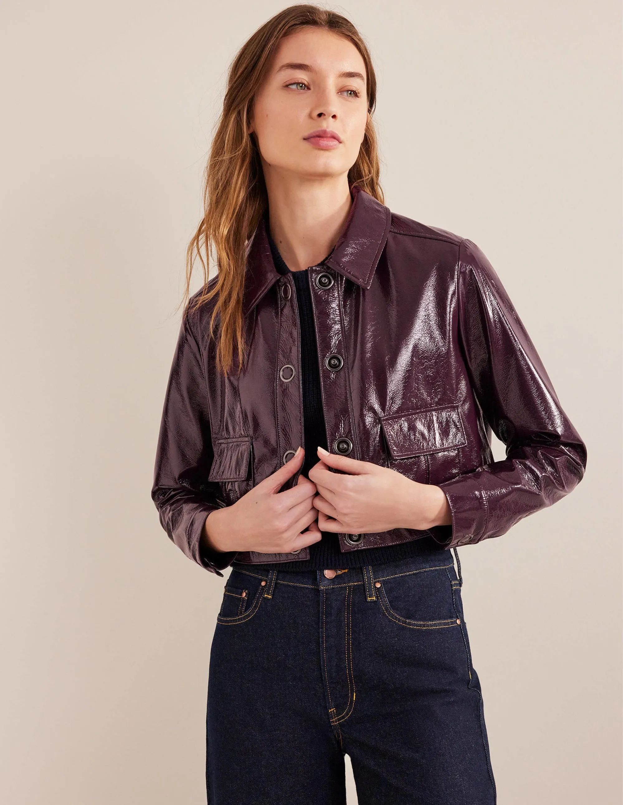 Cropped Collared Jacket-Maroon