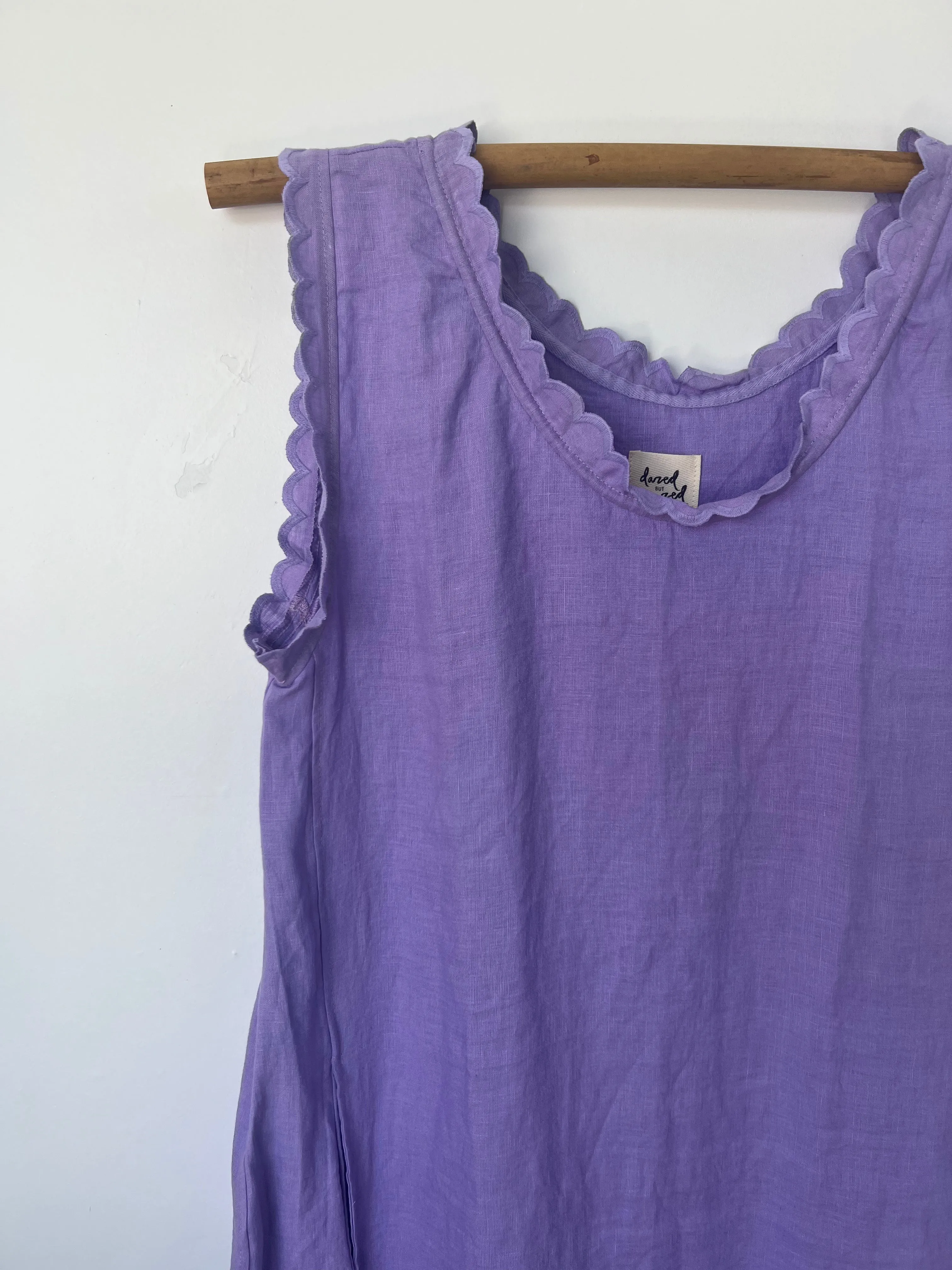 French Heritage Slip. Lavender