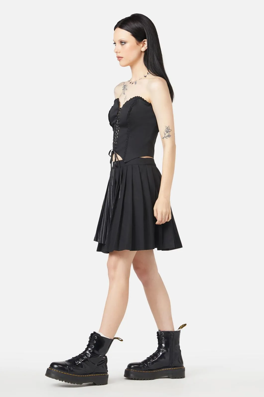 Frosty Air Lacey Corset