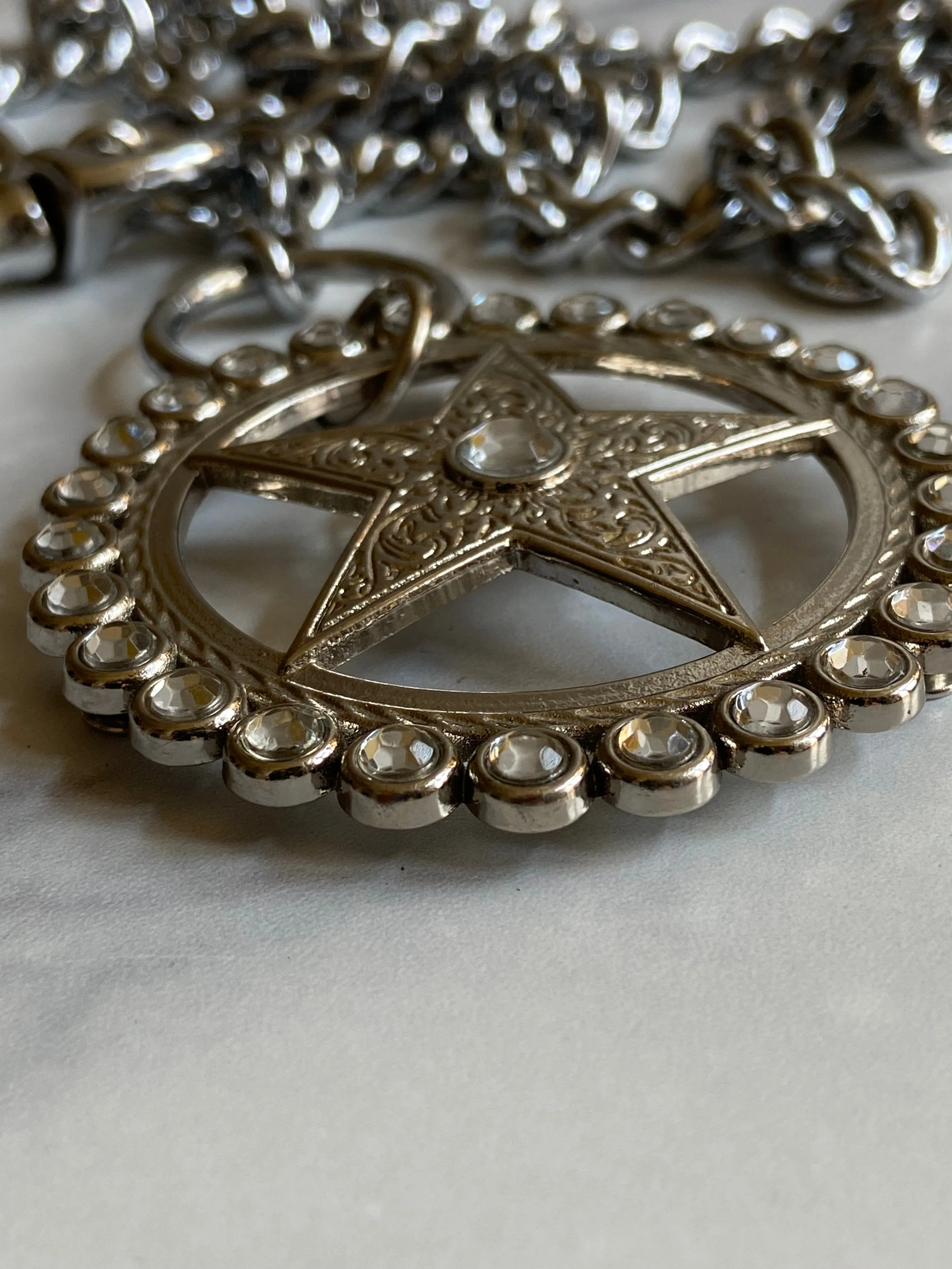 Star chain belt