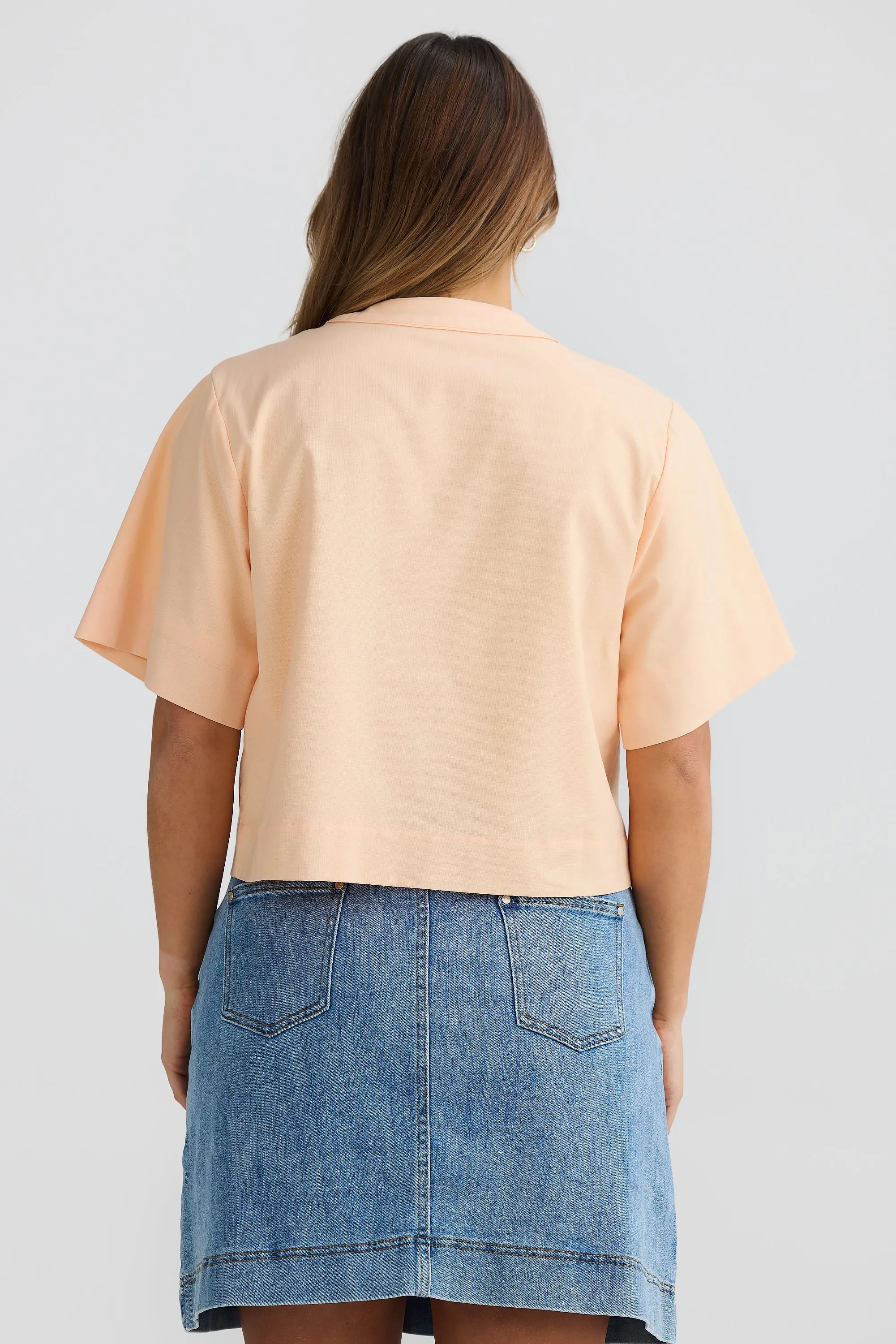 V-Neck Short Sleeve Top - Peach