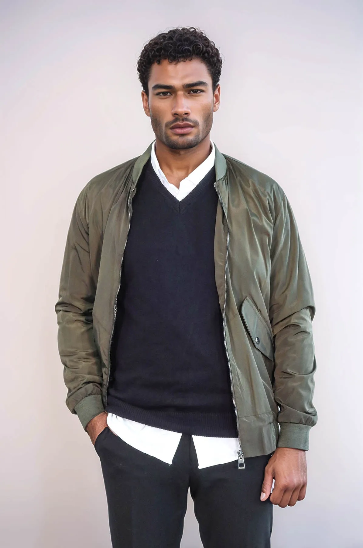 Zippered Flap Pockets Khaki Men Bomber Coat - Wessi